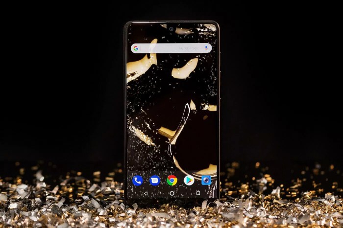 Sprint selling essential phone retail stores