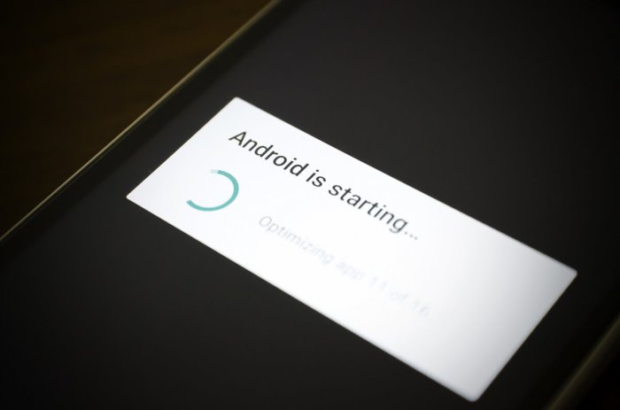 Random reboots after android oreo update
