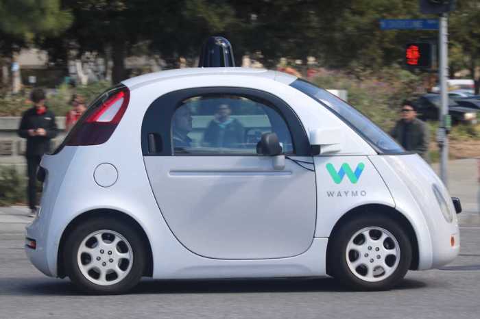 Intel waymo self driving car technology partnership